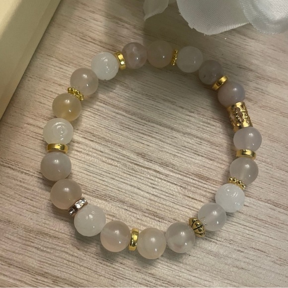 Neutral Cherry Blossom Agate Gemstone bracelet, polished gemstone beads,handmade - Picture 1 of 4